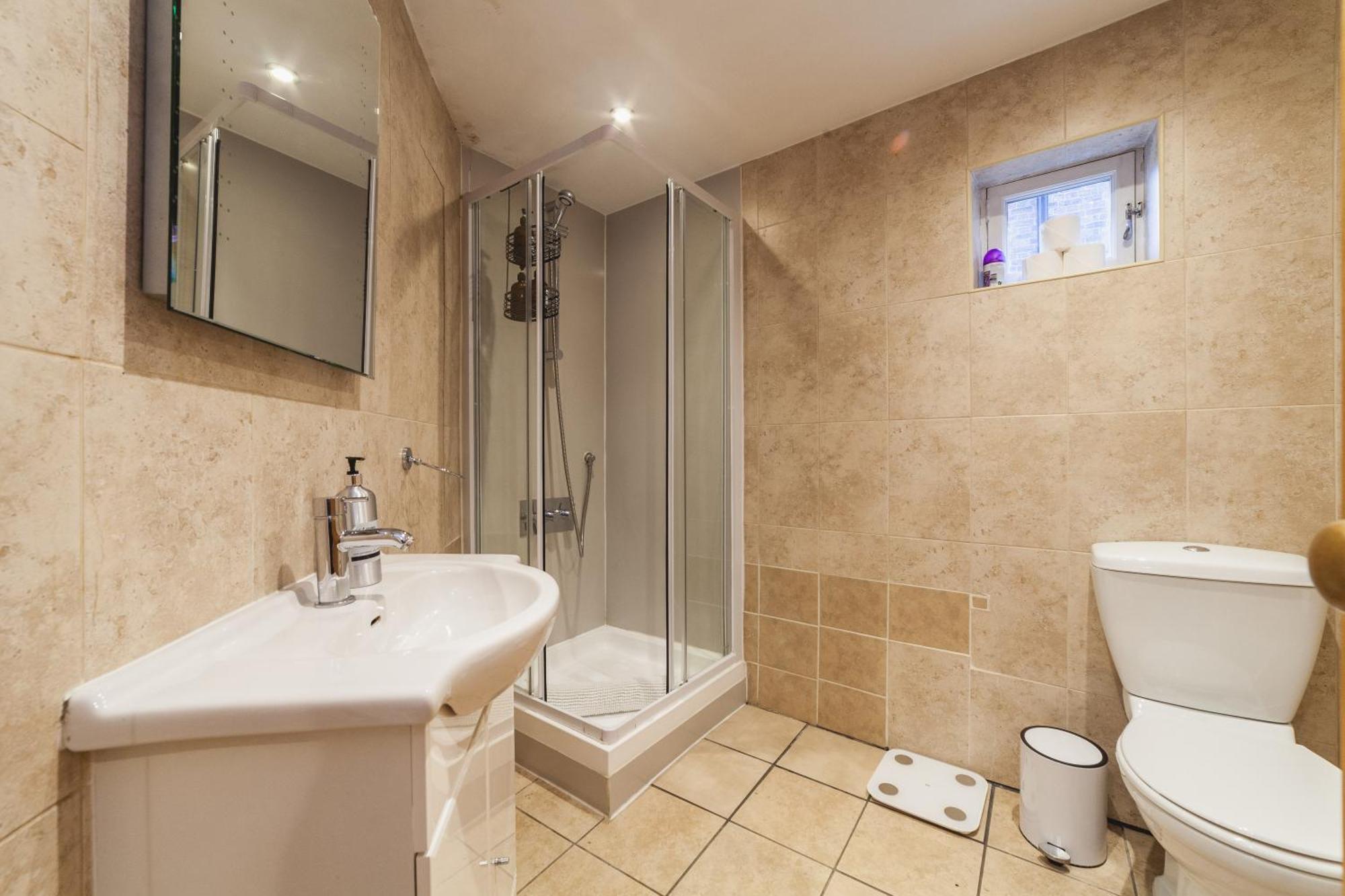 דירות לונדון Hub Townhouse מראה חיצוני תמונה